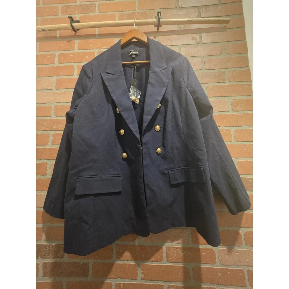 Lane Bryant Blazer 28 The Bryant Blazer Navy New‎ With Tags.             Sku 99